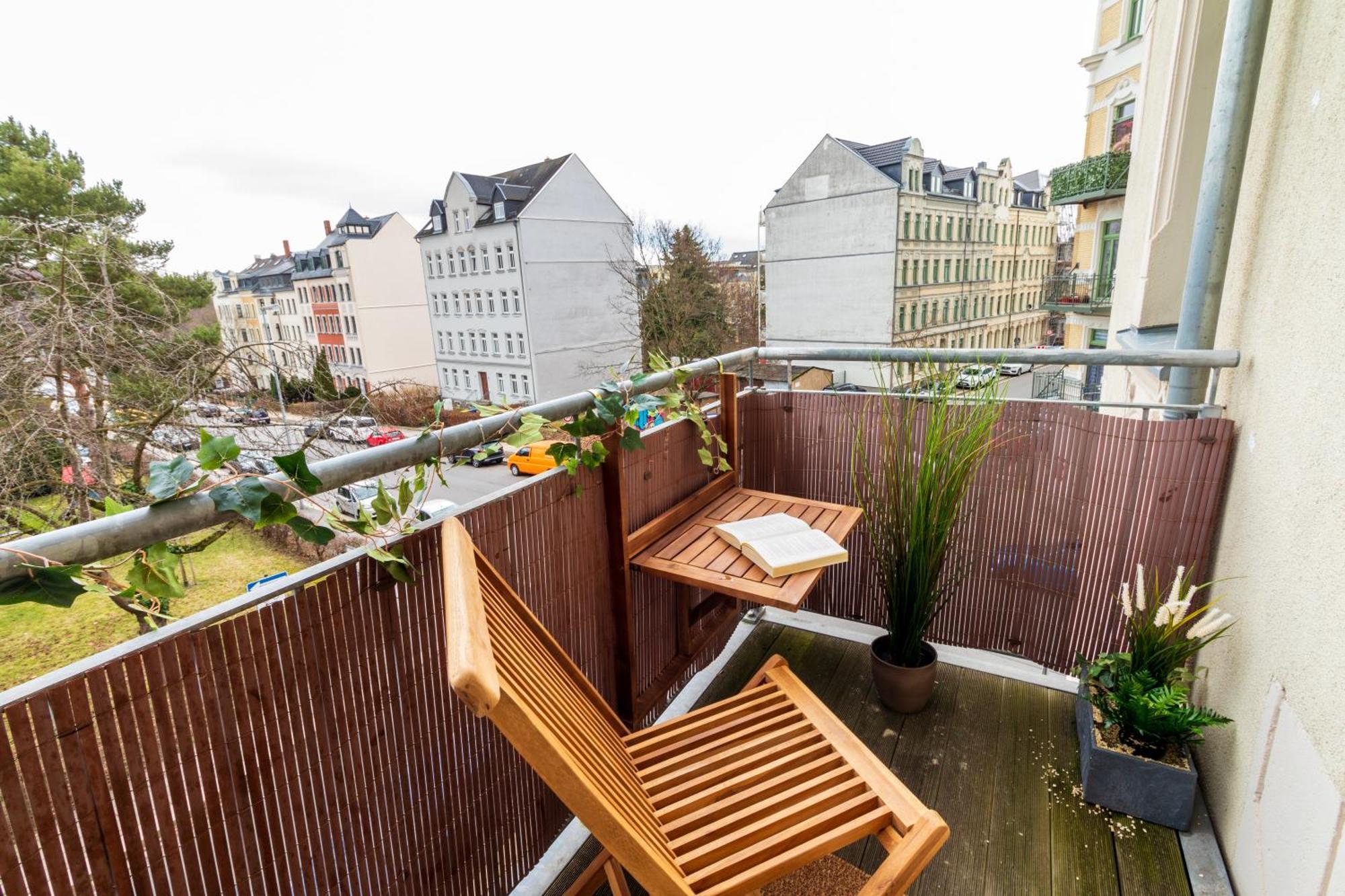 Stadtnatur Apartment Am Kuechwald - Mit Balkon, Streaming-Tv, Badewanne, Arbeitsplatz Chemnitz Zewnętrze zdjęcie